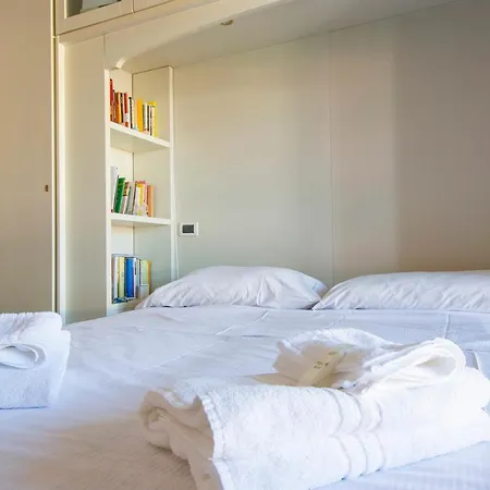 アパート Altido Bright And Cozy Flat With Terrace *